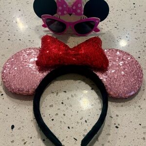 Pink Sequin‎ Mouse Ears with Red Bow and Minnie Mouse Sunglasses